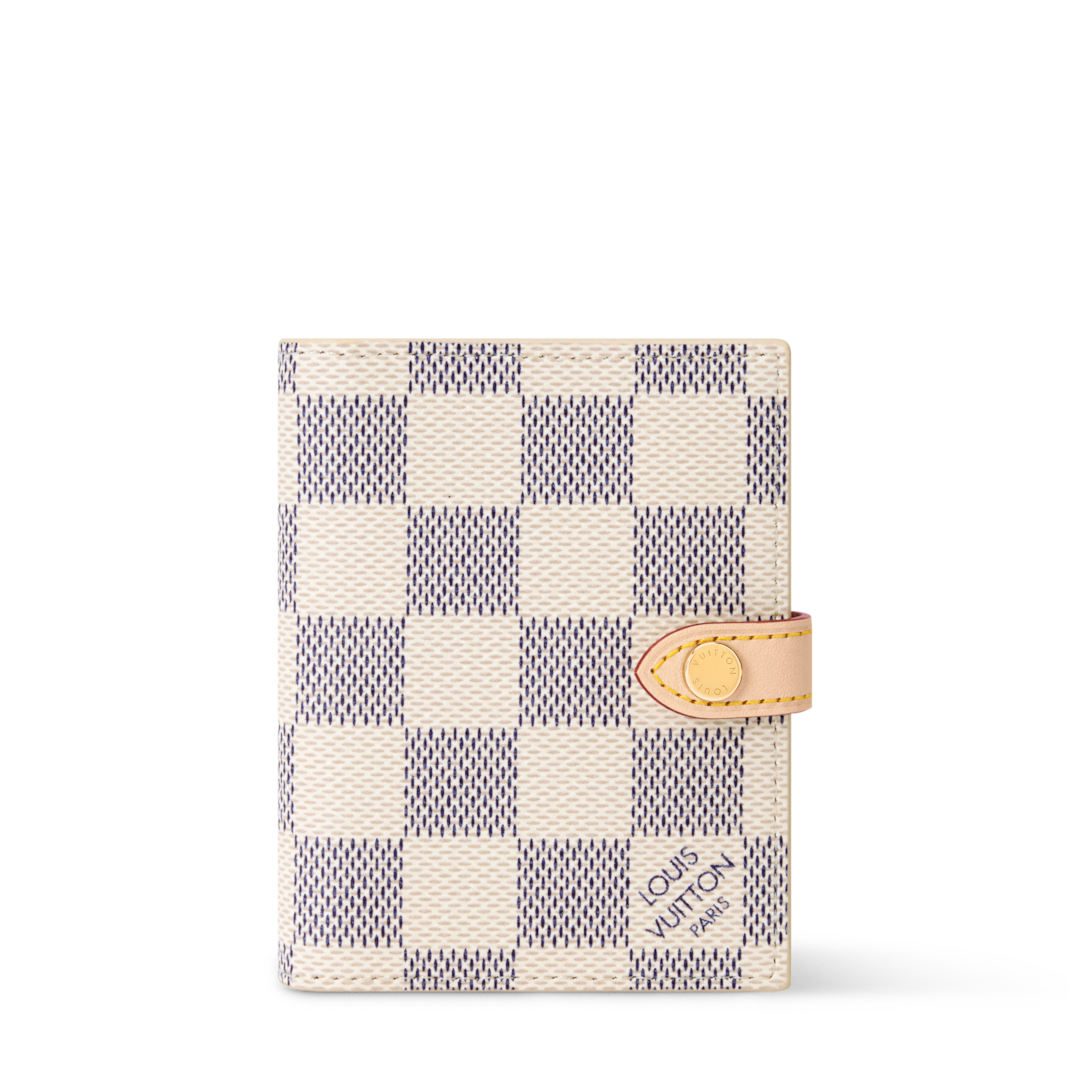 Mattifying Paper Case - Perfumes and Beauty - Beauty Gifts | LOUIS